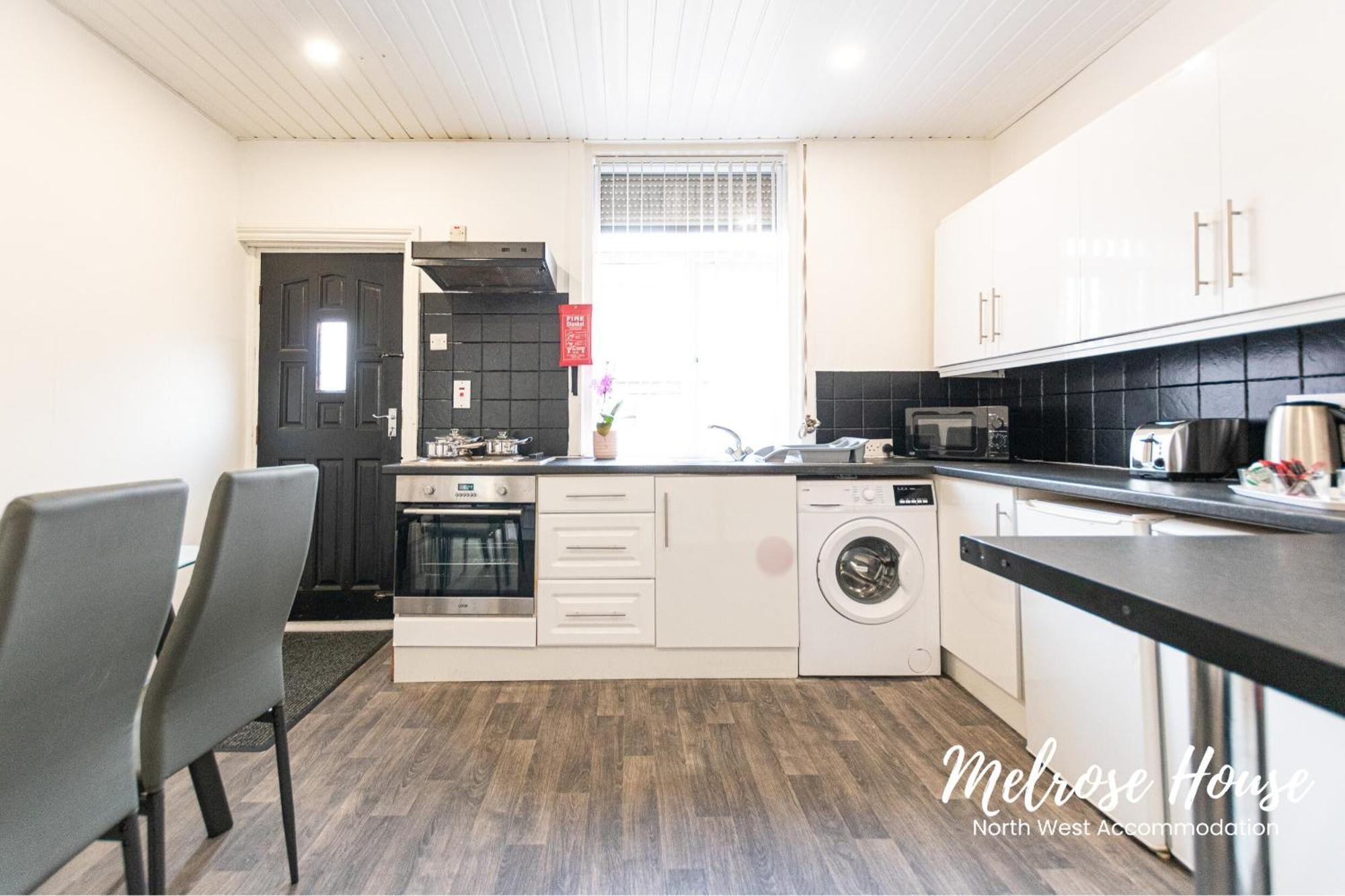 Manchester Work Stays 2Br Home With Parking & Wifi Esterno foto