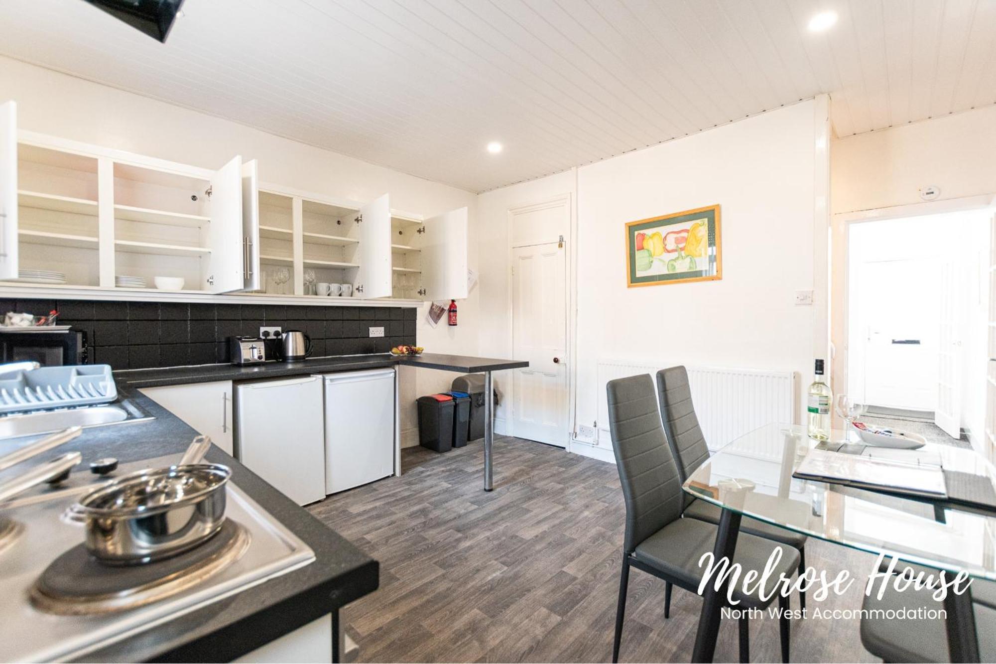 Manchester Work Stays 2Br Home With Parking & Wifi Esterno foto