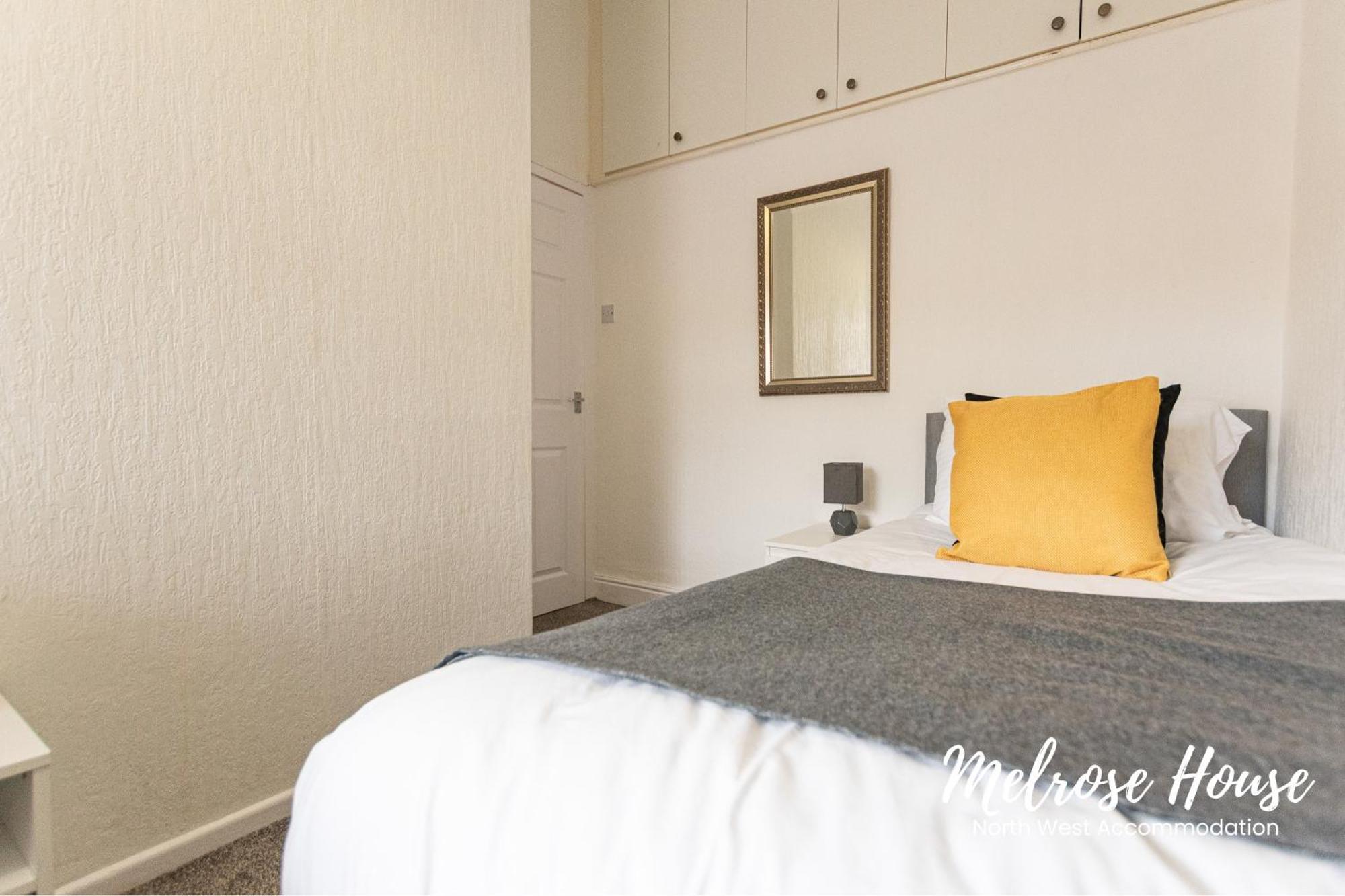 Manchester Work Stays 2Br Home With Parking & Wifi Esterno foto