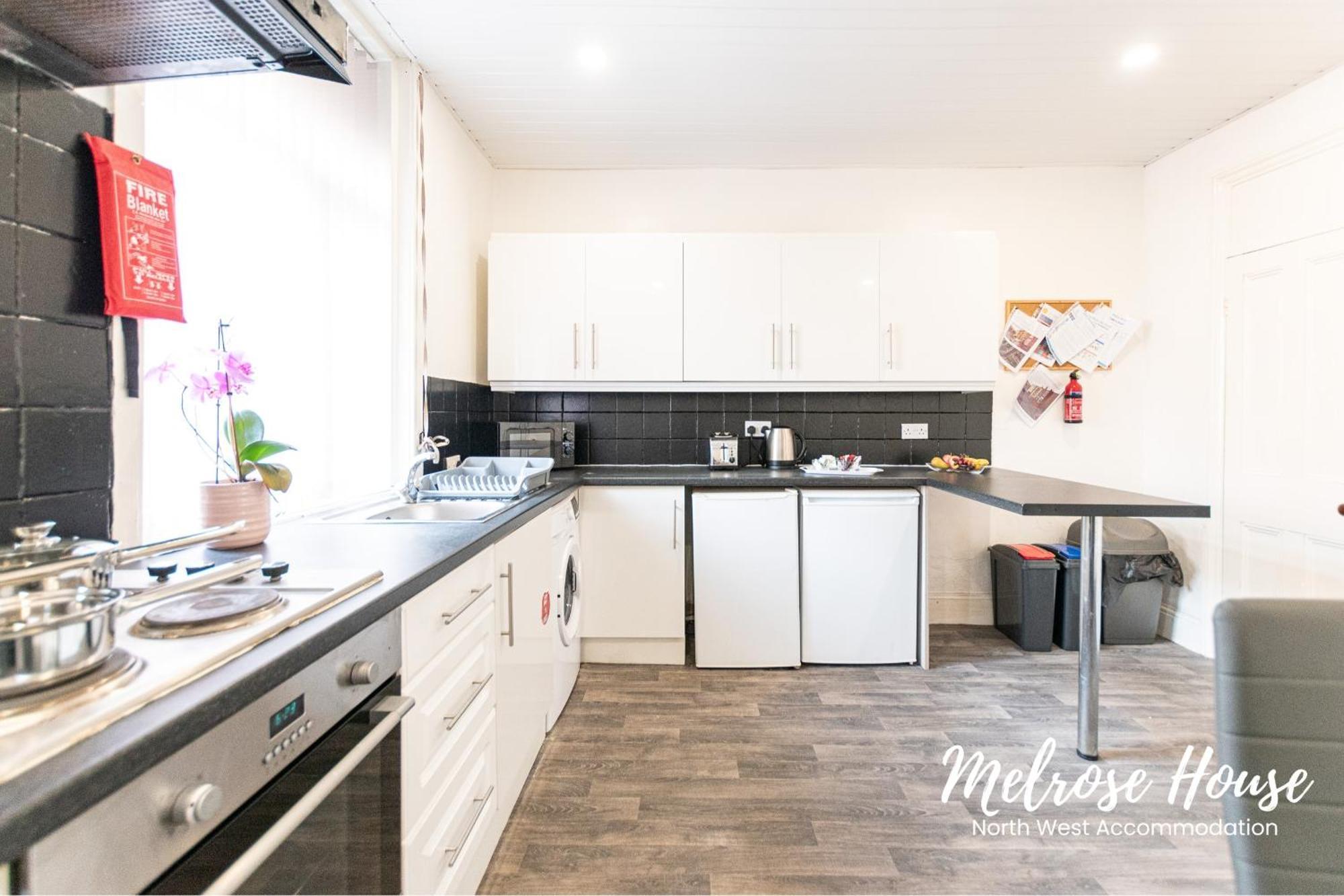 Manchester Work Stays 2Br Home With Parking & Wifi Esterno foto